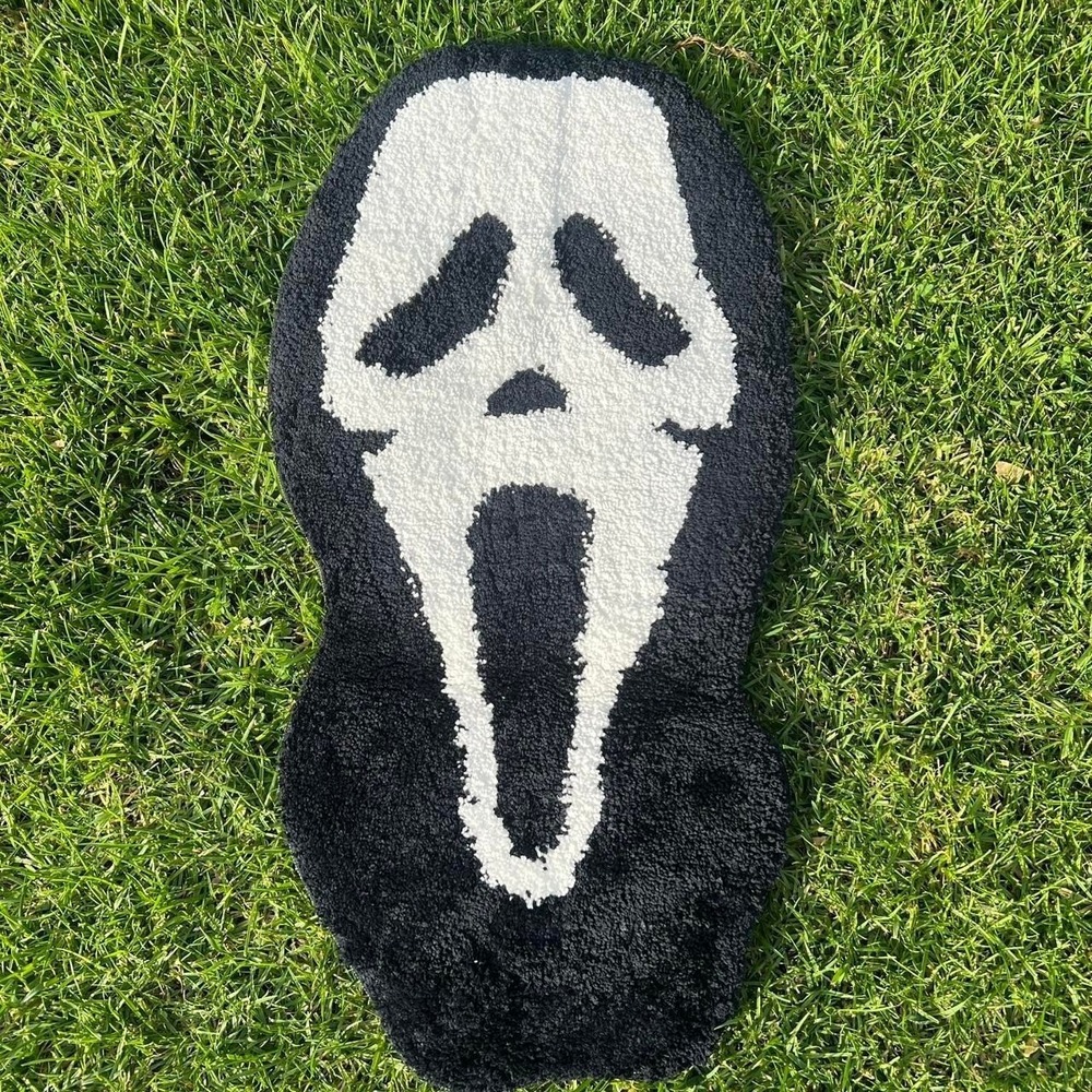 Scream rug